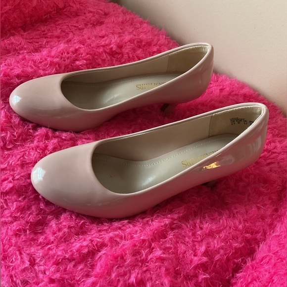 Dream Pairs Blush Flats - Picture 2 of 2